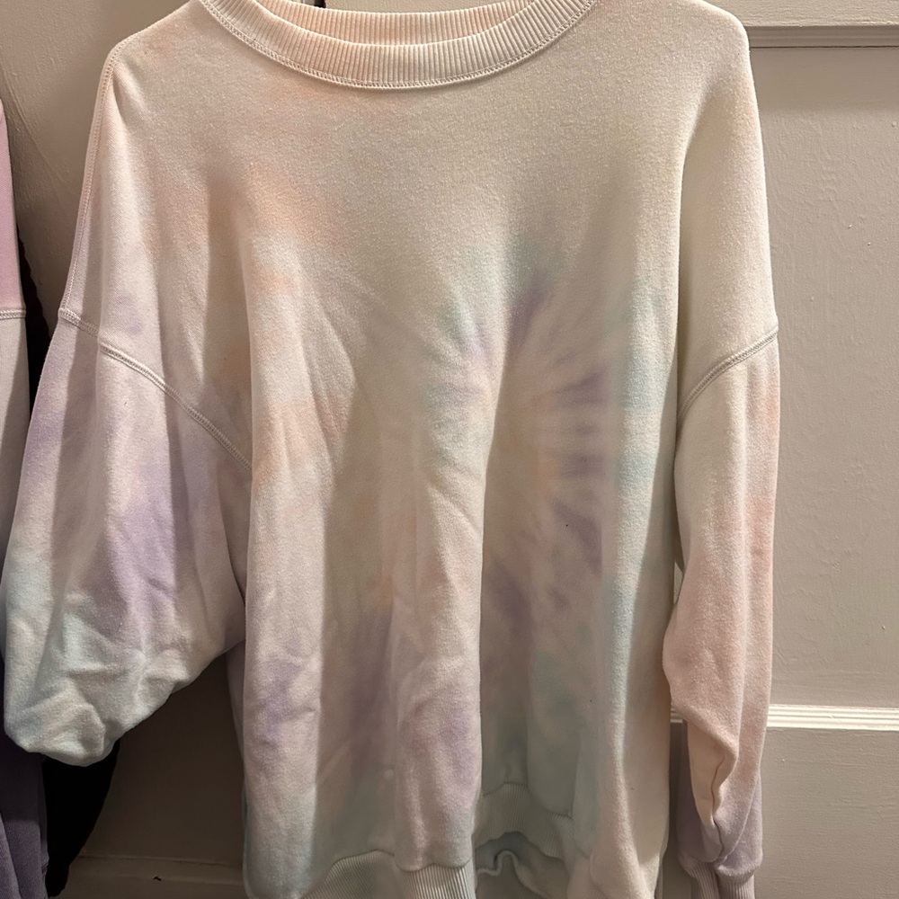 American Eagle Pastel Tie-Dye Sweatshirt